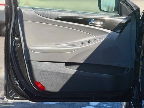 Used 2013 Hyundai Sonata Limited image 10