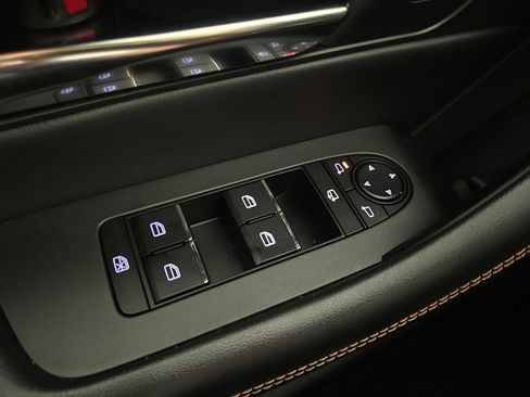 Certified 2025 MAZDA CX-90 3.3 Turbo S w/ Premium Package image 28