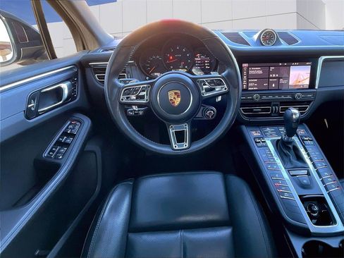 Used 2021 Porsche Macan GTS image 13