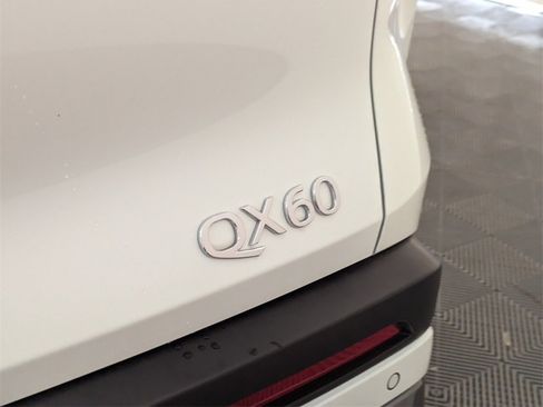 Certified 2025 INFINITI QX60 Sensory w/ Vision Package image 12