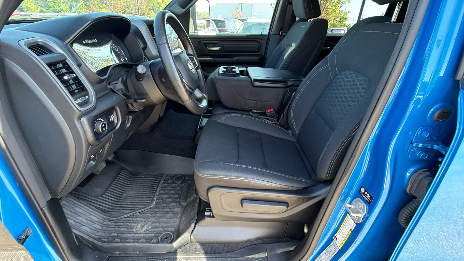 Used 2025 RAM 1500 Warlock AWD/4WD image 18