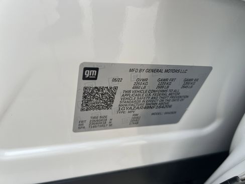 Used 2022 Cadillac XT4 Luxury w/ Cold Weather Package image 31