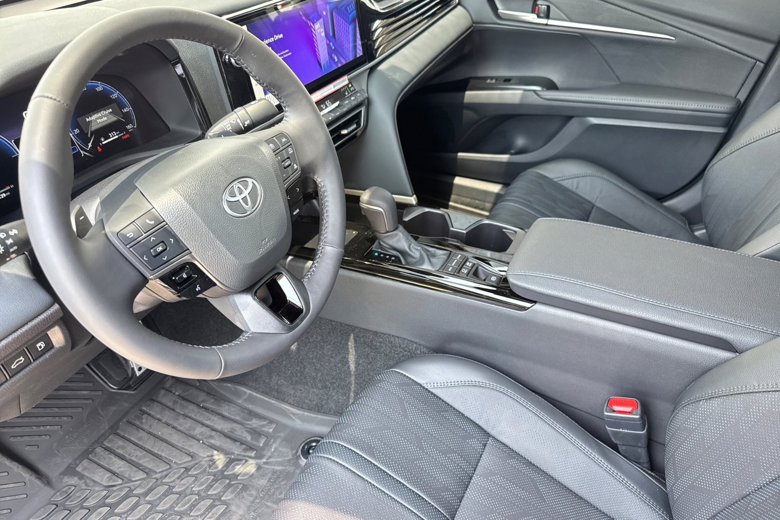 New 2026 Toyota Camry XSE w/ Premium Package AWD/4WD image 10