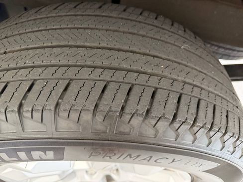 Used 2024 Chevrolet Silverado 1500 LT image 7