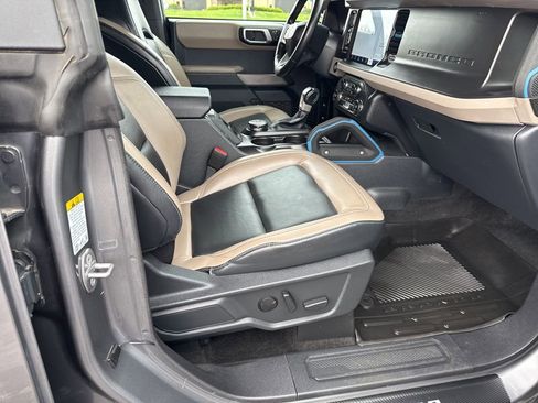 Used 2023 Ford Bronco Wildtrak AWD/4WD image 20