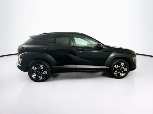 Used 2025 Hyundai Kona SEL AWD/4WD image 10