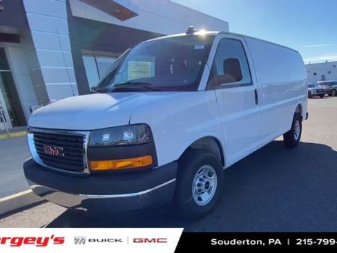 New 2025 GMC Savana 3500 Work Van w/ Driver Convenience Package image 3