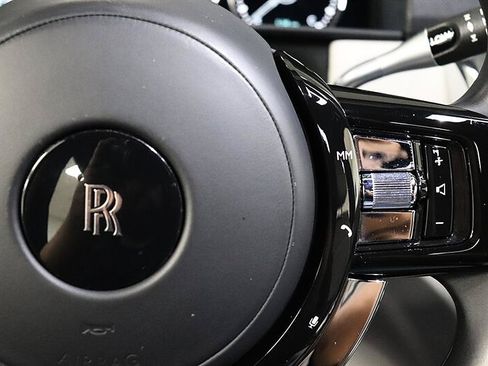 Used 2022 Rolls-Royce Cullinan w/ Cullinan Package AWD/4WD image 77