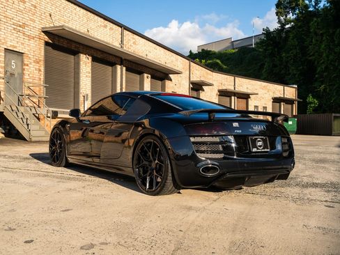 Used 2011 Audi R8 V10 AWD/4WD image 7