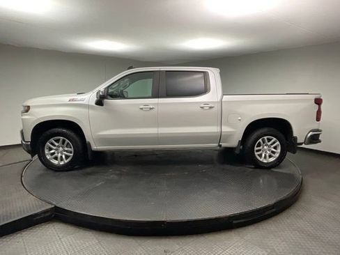 Certified 2019 Chevrolet Silverado 1500 LT w/ All-Star Edition AWD/4WD image 4