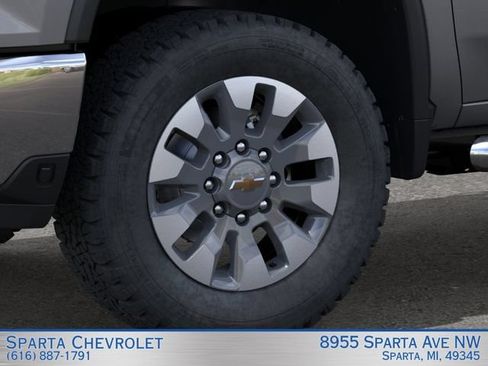 New 2026 Chevrolet Silverado 3500 LT w/ All Star Edition AWD/4WD image 9