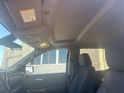 Used 2019 Chevrolet Silverado 1500 LT w/ Texas Edition image 13