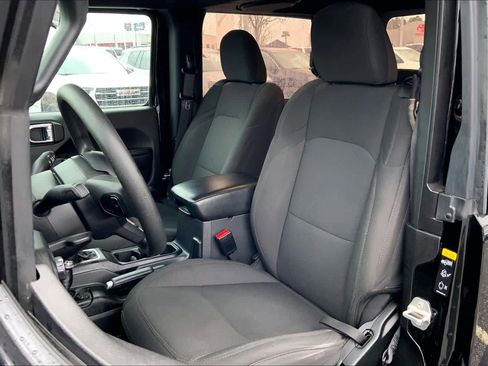 Used 2023 Jeep Wrangler Sport image 6