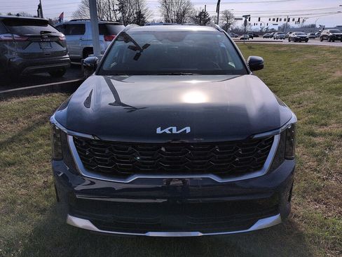 New 2026 Kia Sorento S w/ S Panoramic Sunroof Package FWD image 3
