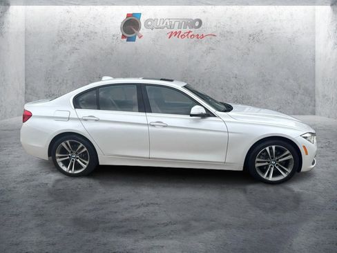 Used 2018 BMW 330i xDrive Sedan AWD/4WD image 7