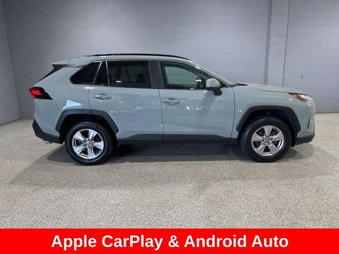 Certified 2022 Toyota RAV4 XLE w/ Convenience Package AWD/4WD image 3