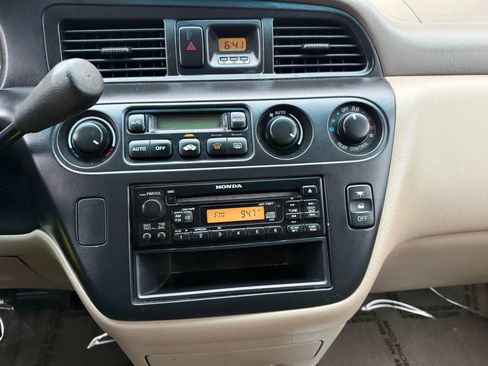 Used 2001 Honda Odyssey EX image 29