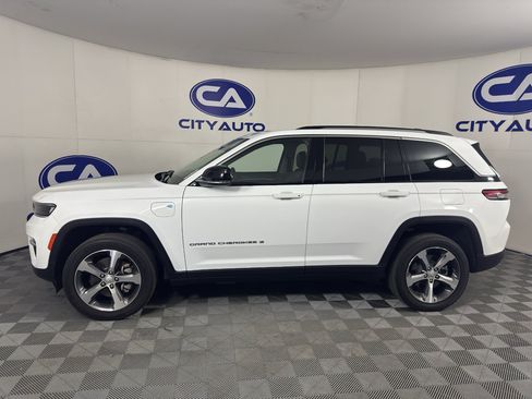 Used 2022 Jeep Grand Cherokee Limited 4xe AWD/4WD image 6