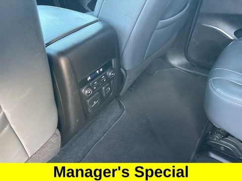 Used 2024 Buick Enclave Premium FWD image 32
