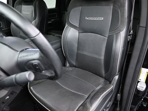 Used 2019 RAM 2500 Laramie image 21