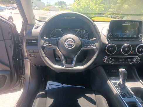 Used 2025 Nissan Sentra SV w/ All-Weather Package FWD image 14