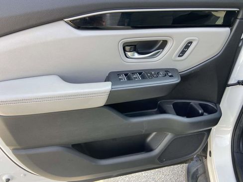 Used 2024 Honda Pilot EX-L image 13