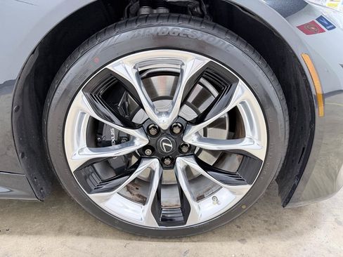 Used 2020 Lexus LC 500 Coupe w/ Performance Package RWD image 11