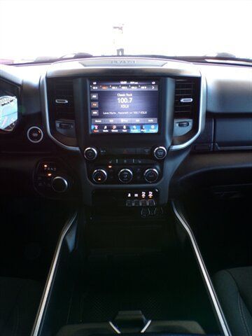 Used 2021 RAM 1500 Big Horn AWD/4WD image 35