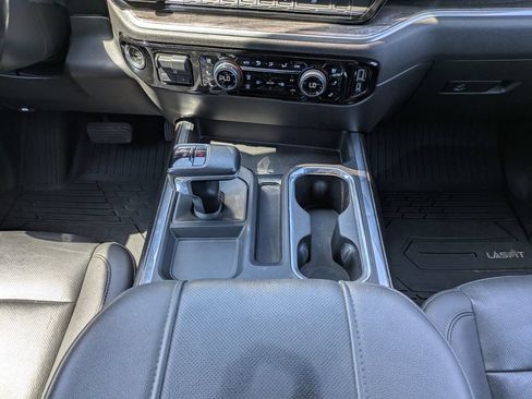 Used 2023 Chevrolet Silverado 1500 LTZ AWD/4WD image 20
