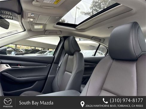 New 2025 MAZDA MAZDA3 2.5 Turbo Sedan w/Premium Plus image 15