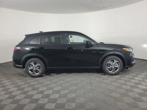 New 2026 Honda HR-V LX image 3