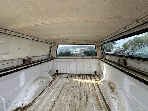 Used 2006 Ford F150 XLT AWD/4WD image 9