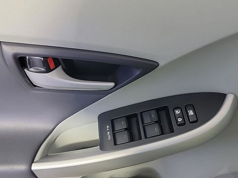 Used 2011 Toyota Prius Four w/ Solar Roof Pkg FWD image 33