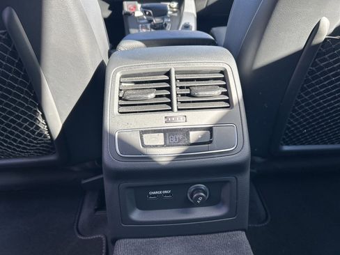 Used 2019 Audi S4 Premium Plus w/ Premium Plus Package image 28