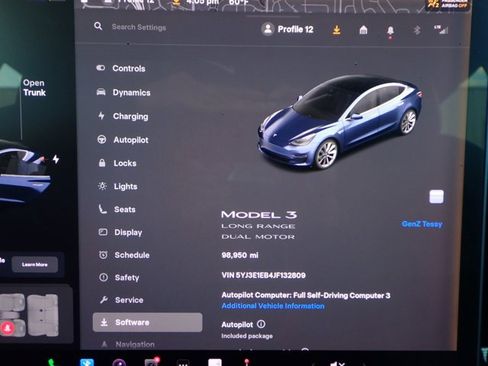 Used 2018 Tesla Model 3 Long Range image 22