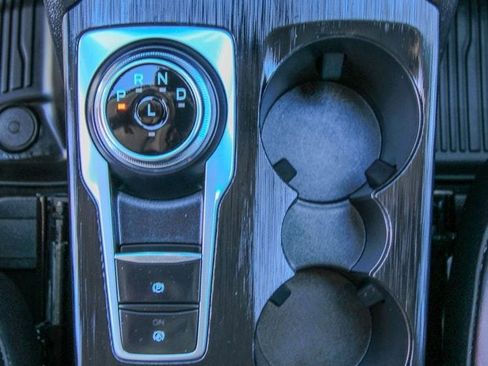 Used 2023 Ford Escape Platinum image 27