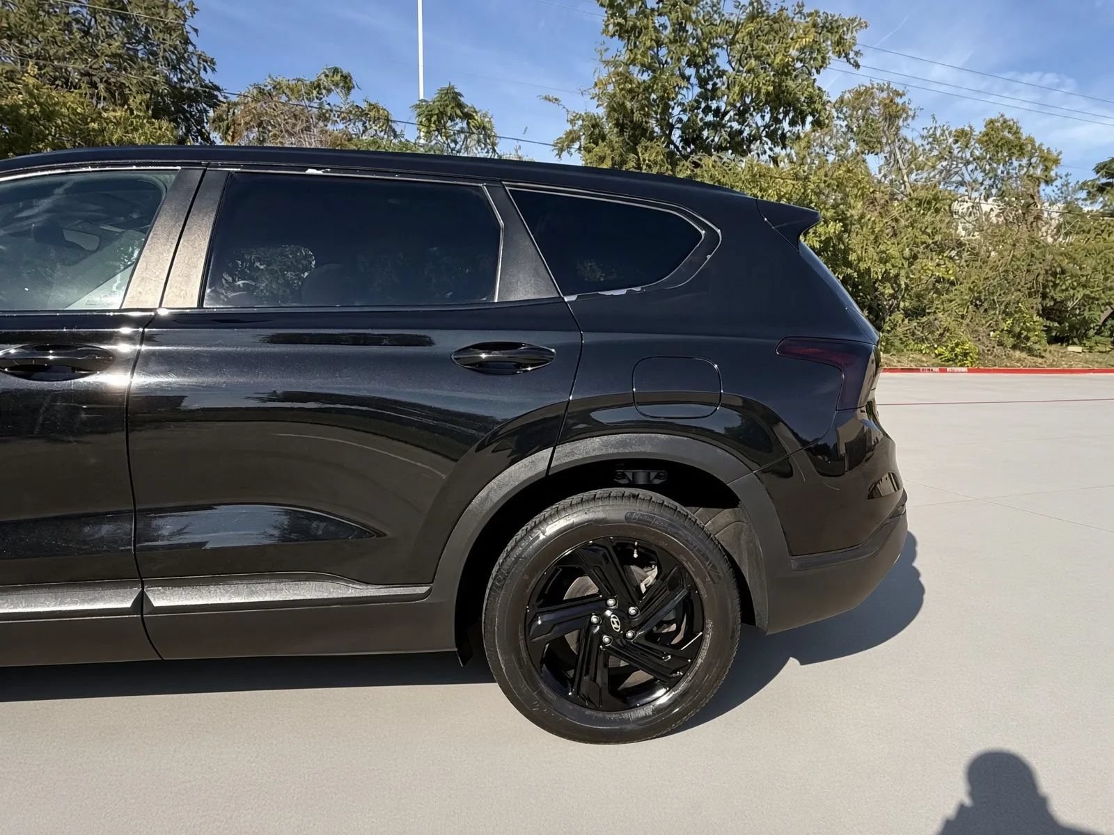 Used 2021 Hyundai Santa Fe SE FWD image 15