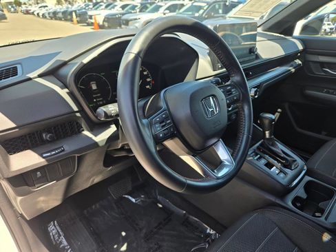 Used 2024 Honda CR-V Sport image 12