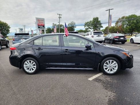 Used 2023 Toyota Corolla LE image 8