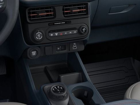 New 2026 Ford Maverick Lariat AWD/4WD image 16