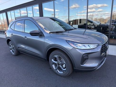 New 2026 Ford Escape ST-Line w/ Cold Weather Package AWD/4WD image 1