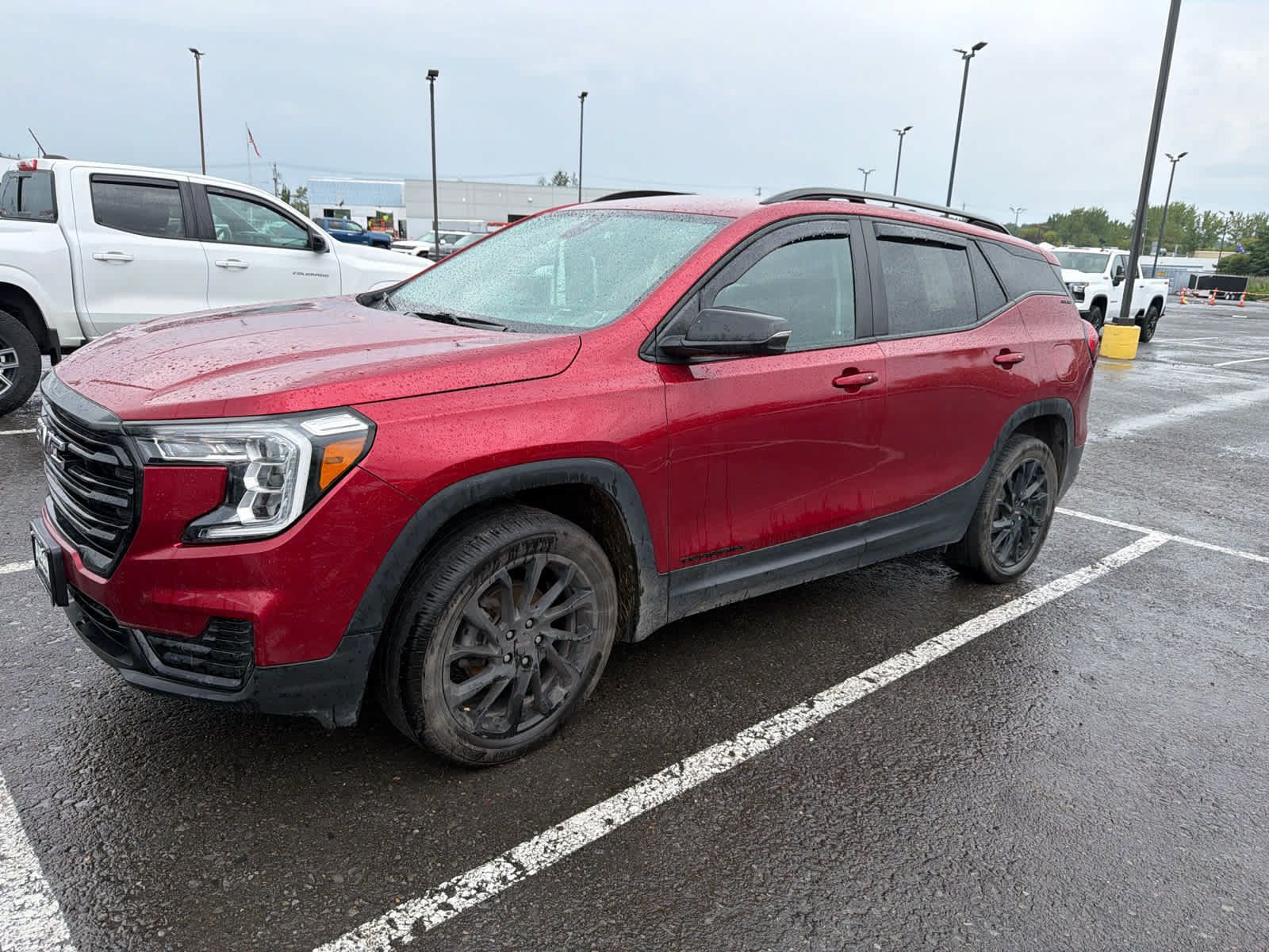 Used 2023 GMC Terrain SLE w/ Driver Convenience Package AWD/4WD image 8