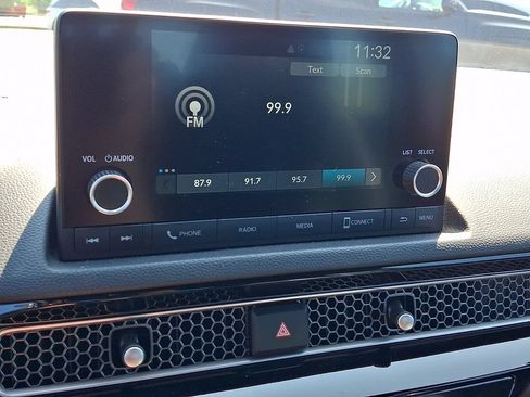 Used 2025 Honda Civic Sport image 3