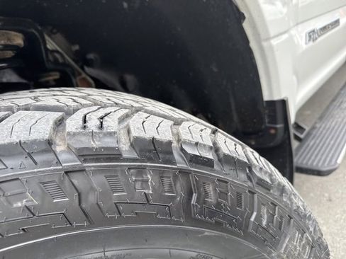 Used 2021 Ford F250 Platinum image 12