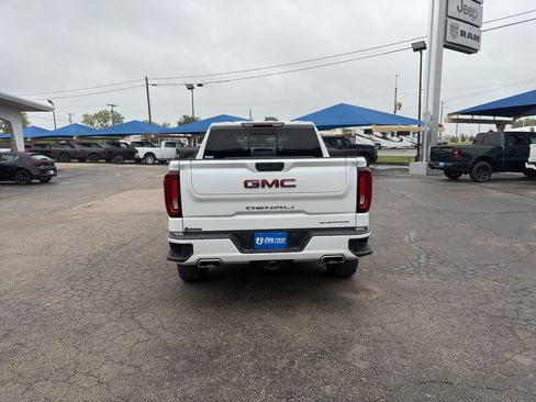 Used 2022 GMC Sierra 1500 Denali w/ Denali Premium Package AWD/4WD image 6