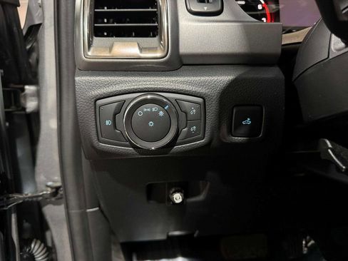 Used 2021 Ford Ranger XLT w/ Equipment Group 301A Mid image 9