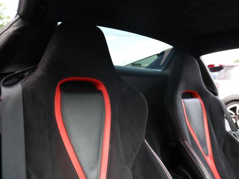 Used 2020 McLaren 720S Spider RWD image 33