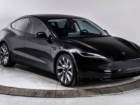 Used 2024 Tesla Model 3 Long Range AWD/4WD image 8