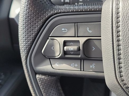 New 2026 Toyota Tacoma SR5 RWD image 8