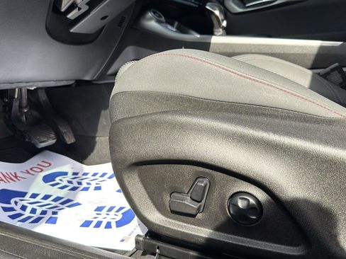 Used 2024 Dodge Hornet R/T image 11